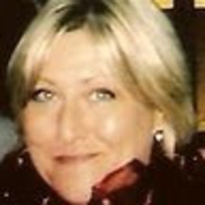 Meet your Posher, Evelyne